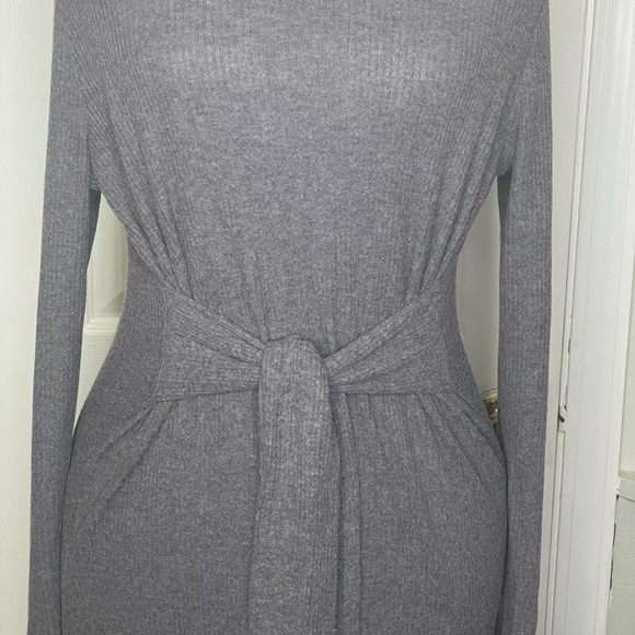 Gilli Tie Front Dress | Size Large - Picture 3 of 7